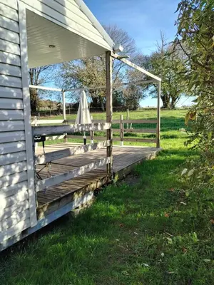 Jardin de l'établissement Mobilhome with terrace