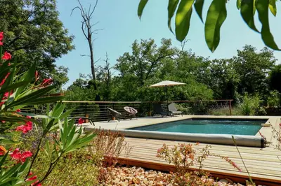 Piscine de l'établissement La Maison de Pierrot ou située à proximité