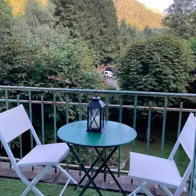 Nid douillet avec balcon et vue montagne Mt Dore
