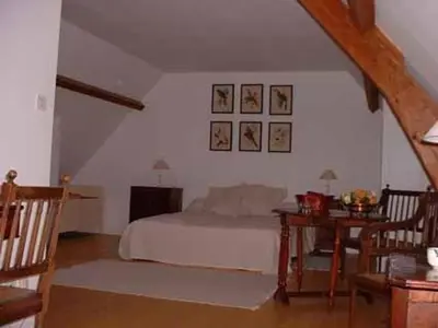 Un ou plusieurs lits dans un hébergement de l'établissement Maison périgourdine avec piscine privée, Wifi, animaux acceptés à proximité de Lascaux - FR-1-616-460