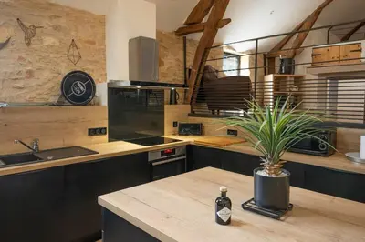 Cuisine ou kitchenette dans l'établissement Le havre de paix en Périgord