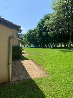 Jardin de l'établissement Le Petit Bois 46