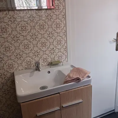 Salle de bains dans l'établissement La Source - 85 m2 & terrasse privée