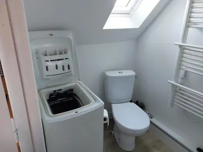 Salle de bains dans l'établissement Appartement en plein cœur du Massif du Sancy