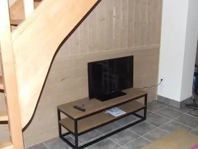 Télévision ou salle de divertissement dans l'établissement duplex neuf 3etoiles