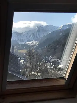 Vue générale sur la montagne ou vue sur la montagne depuis l'appartement