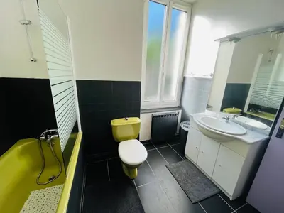 Salle de bains dans l'établissement F2 Pavot