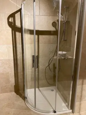 Salle de bains dans l'établissement Chez Nono et Nana