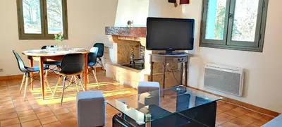 Cuisine ou kitchenette dans l'établissement La Petite Cassagne