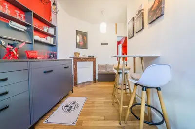 Cuisine ou kitchenette dans l'établissement Escale de Dali - 1 Chambre