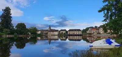 Vue sur la rivière ou le fleuve situé(e) à proximité de la maison de vacances