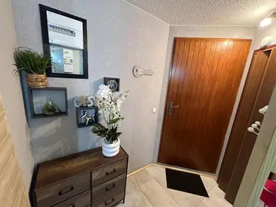 Un ou plusieurs lits dans un hébergement de l'établissement Studio au pied des pistes avec accès privé par son balcon