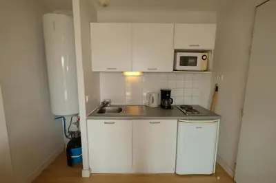 Cuisine ou kitchenette dans l'établissement Gîte du bosquet