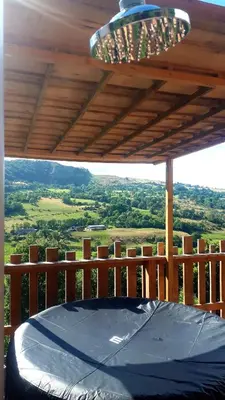 Balcon ou terrasse dans l'établissement Cabanes Milvus du Puy Mary