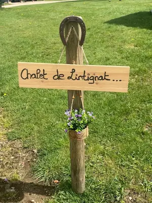 Jardin de l'établissement Le Chalet de Lintignat