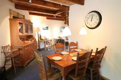 Coin salon dans l'établissement Trésors de Lilain