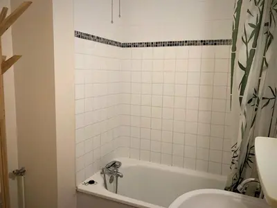 Salle de bains dans l'établissement Appartement double à Limoges