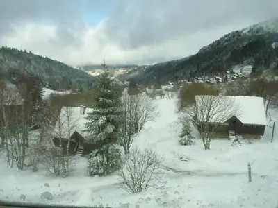 L'établissement Appartement pied des pistes en hiver