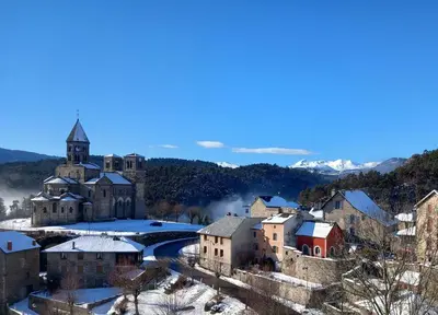 Vue générale sur la montagne ou vue sur la montagne depuis l'appartement