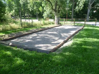 Jardin de l'établissement Comme Sur Des Roulottes