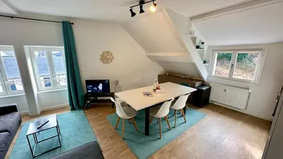 Télévision ou salle de divertissement dans l'établissement Villa Pax 4 - La Bourboule 6 personnes