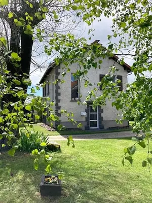 Jardin de l'établissement Chez Maurice Maison familiale & Campagne