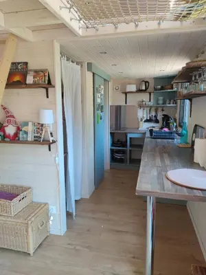 Cuisine ou kitchenette dans l'établissement tiny house Cantal