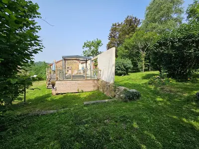 Jardin de l'établissement Les 3 Clefs de Ga Ya - Bien-être & Spa privatif