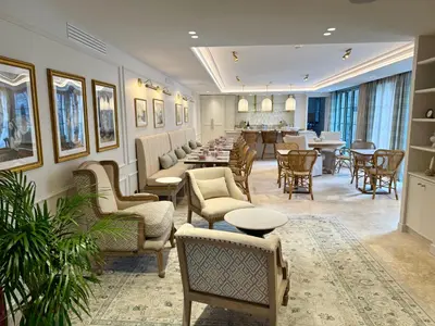Coin salon dans l'établissement Hôtel Maison Turenne