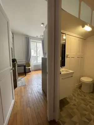 Salle de bains dans l'établissement La Belle Époque Studio
