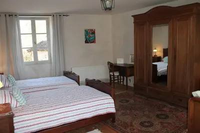 Un ou plusieurs lits dans un hébergement de l'établissement A Charming Countryside Retreat Le Mas No 14