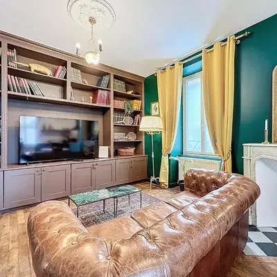 La Suite Shelby Brive