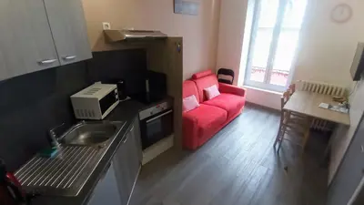 Cuisine ou kitchenette dans l'établissement Les Champs d'Auvergne