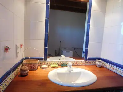 Salle de bains dans l'établissement Gite de France Lot Dordogne 3 épis