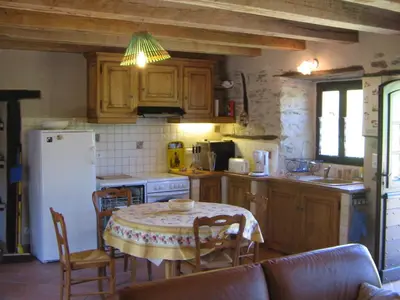 Cuisine ou kitchenette dans l'établissement Gite de France Lot Dordogne 3 épis