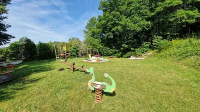 Jardin de l'établissement Camping La Perle