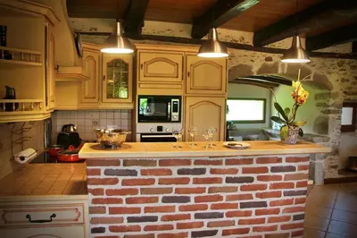 Cuisine ou kitchenette dans l'établissement Gite de felgines