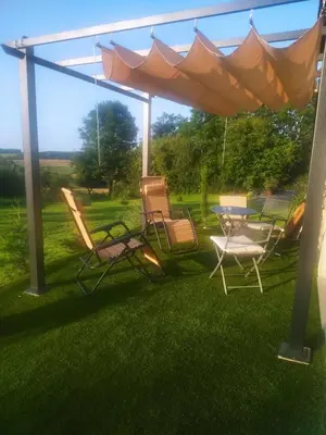 Jardin de l'établissement Mini gite 2à4 personnes Studio 7