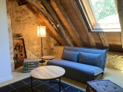 Coin salon dans l'établissement Vialard