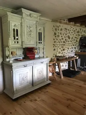 Cuisine ou kitchenette dans l'établissement La ferme du Liaumiers