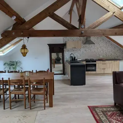 Ruim appartement dichtbij Bourganeuf