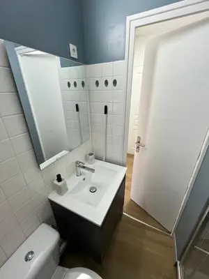 Salle de bains dans l'établissement Les balcons du 115 - appartement standing 4 étoiles