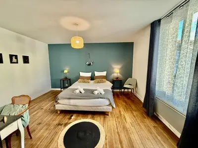 Un ou plusieurs lits dans un hébergement de l'établissement Good Luck Rue de Strasbourg - DABNB