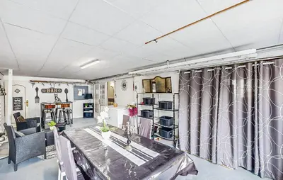 Cuisine ou kitchenette dans l'établissement 1 Bedroom Amazing Apartment In Treignac