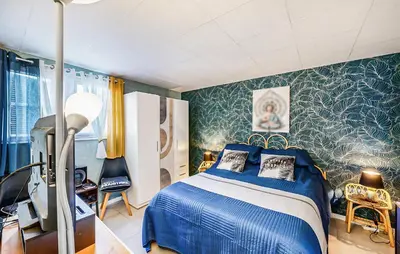 Un ou plusieurs lits dans un hébergement de l'établissement 1 Bedroom Amazing Apartment In Treignac