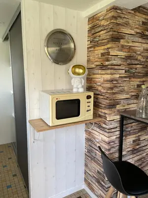 Cuisine ou kitchenette dans l'établissement Pandrignes, appartement F2