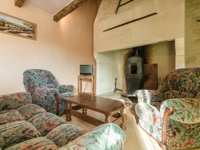 Coin salon dans l'établissement Slate-Roofed Hideaway