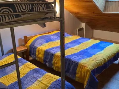 Un ou plusieurs lits dans un hébergement de l'établissement Appartement calme avec vue proche station - FR-1-814-92