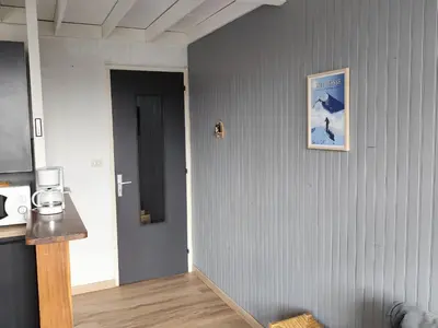 Plan de l'établissement Appartement au Cœur de Super Besse avec Balcon et Parking - FR-1-814-98