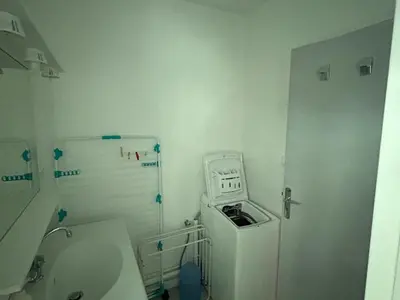 Salle de bains dans l'établissement Appartement de standing au centre de la station de ski, 3 chambres, 7 pers. - FR-1-814-100